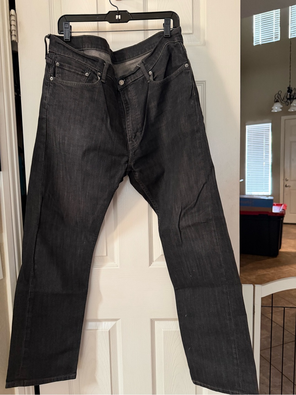 Levi's Black Straight Jeans